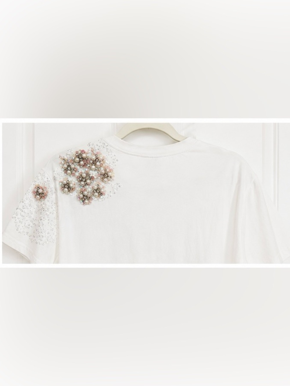 Queen of Sparkles Champagne Bottle Tee Small Pearl Sequin Rhinestone White Top - Picture 5 of 5